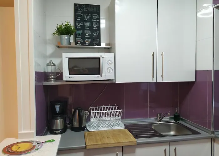 卡耶塔诺公寓 *